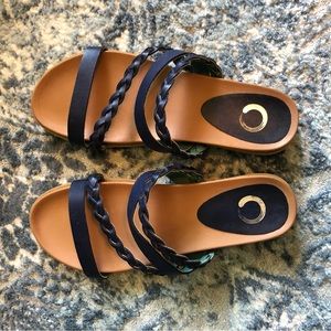 Journee Collection Navy and Tan Sandals